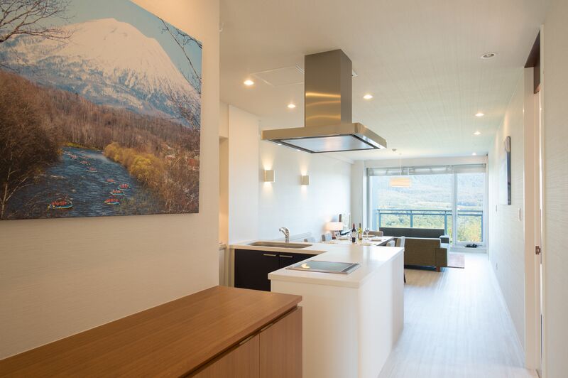 Niseko-Landmark-View-3-Bedroom-Deluxe-Living-Room