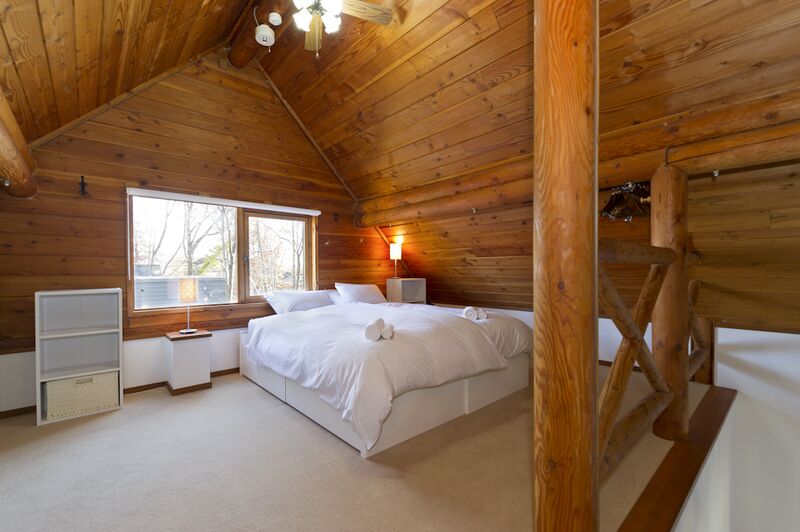 Nupuri - Loft Bedroom