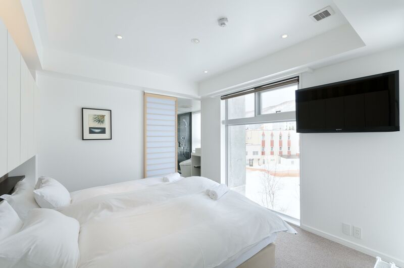 Kizuna 2-bedroom Premium Apartment - Bedroom