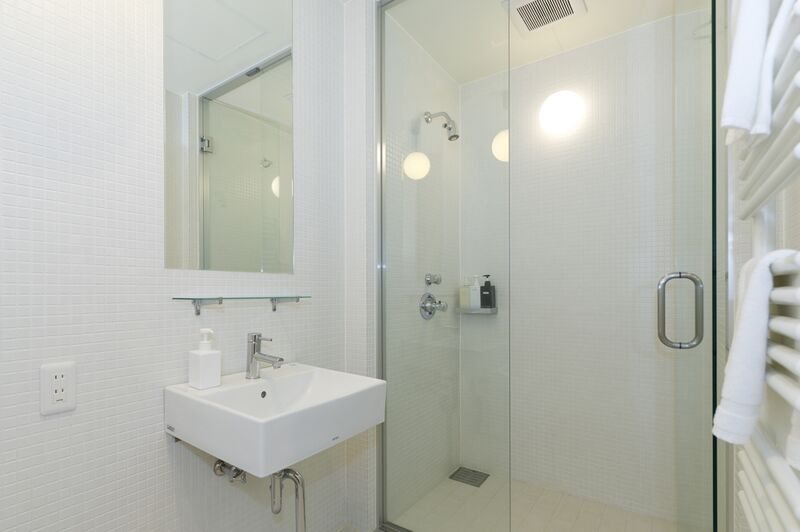 Niseko-Landmark-View-Bathroom