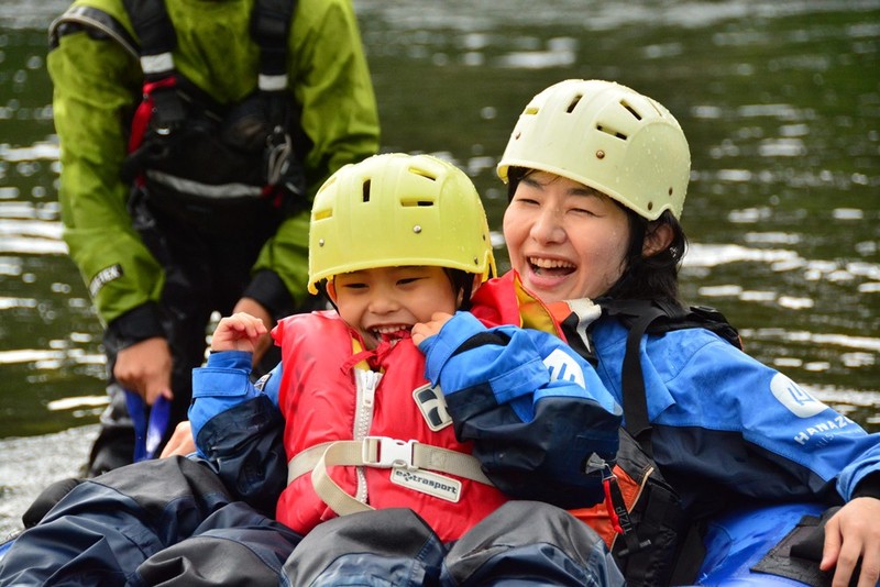 Rafting in Niseko family activity