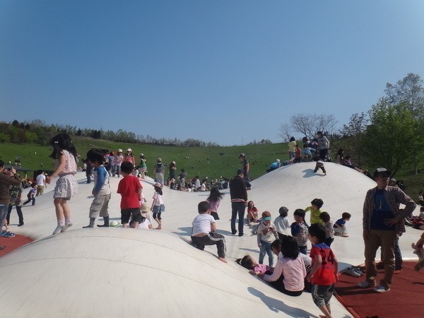 Takino Suzuran Park is for families